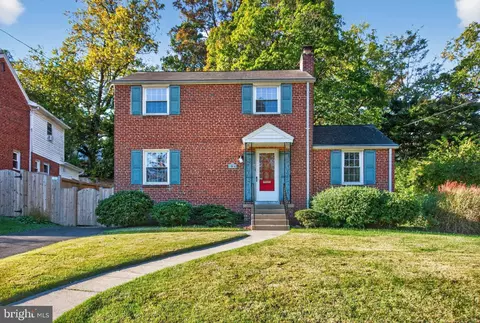 Exterior - 10018 Brookmoor Dr, Silver Spring, MD 20901 photo 3 of 7