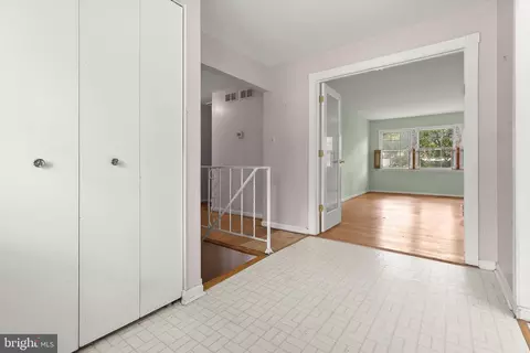 12903 Morningside Ln, Silver Spring, MD 20904 photo 4