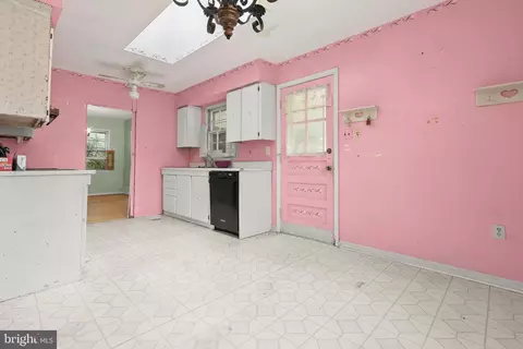 12903 Morningside Ln, Silver Spring, MD 20904 photo 6