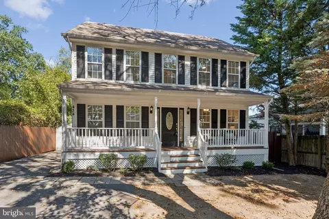 434 Mcarthur Dr, Rockville, MD 20850