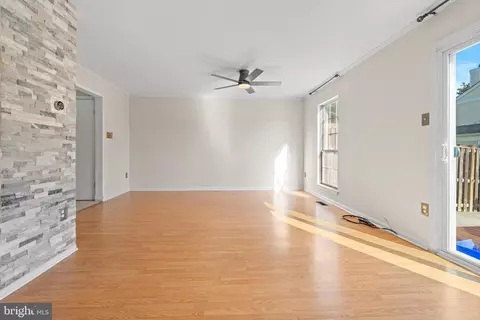Living - 14801 Hammersmith Cir, Silver Spring, MD 20906 photo 3 of 4