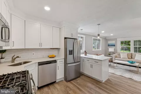 12719 Holdridge Rd, Silver Spring, MD 20906 photo 10