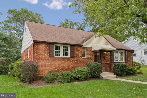 12719 Holdridge Rd, Silver Spring, MD 20906 photo 2