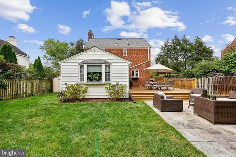 Exterior - 10003 Reddick Dr, Silver Spring, MD 20901 photo 2 of 25