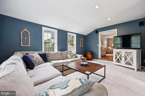 Living - 10003 Reddick Dr, Silver Spring, MD 20901 photo 2 of 2