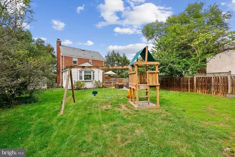 Exterior - 10003 Reddick Dr, Silver Spring, MD 20901 photo 19 of 25
