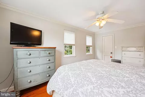 Bedroom - 10003 Reddick Dr, Silver Spring, MD 20901 photo 4 of 11