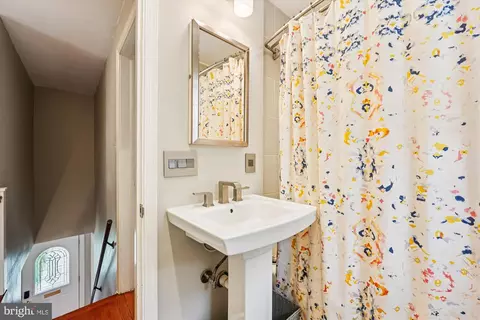 Bath - 10003 Reddick Dr, Silver Spring, MD 20901 photo 3 of 6
