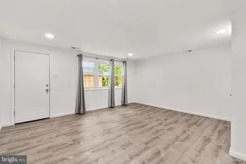 Living - 13316 Dauphine St, Silver Spring, MD 20906 photo 4 of 4