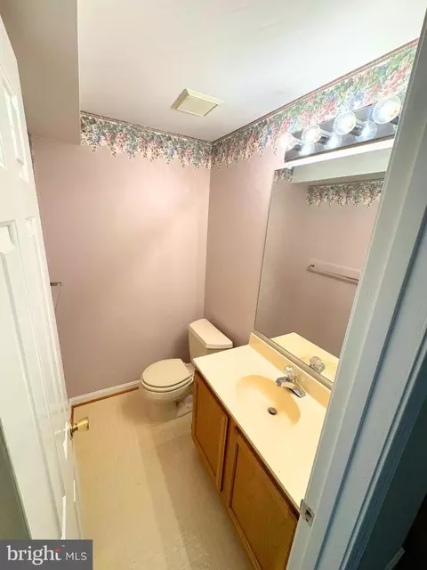 Bath - 3063 Schubert Dr, Silver Spring, MD 20904 photo 4 of 4