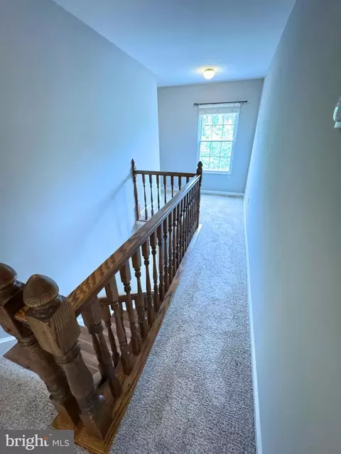 Entry Way - 3063 Schubert Dr, Silver Spring, MD 20904 photo 6 of 7