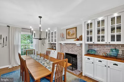 Dining - 2301 Starcrest Dr, Silver Spring, MD 20904 photo 1 of 2