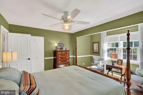 Bedroom - 2301 Starcrest Dr, Silver Spring, MD 20904 photo 4 of 5