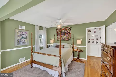 Bedroom - 2301 Starcrest Dr, Silver Spring, MD 20904 photo 3 of 5