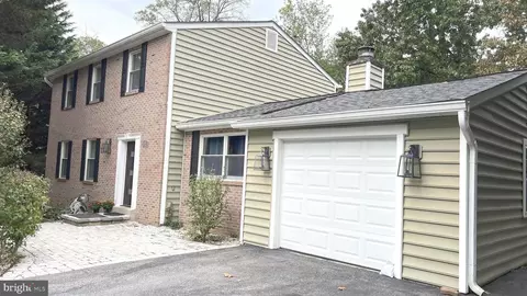 8913 Roundleaf Way, Gaithersburg, MD 20879