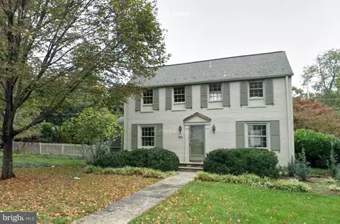 6009 Osceola Rd, Bethesda, MD 20816