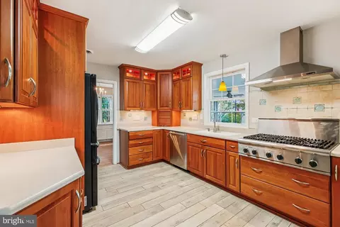 Kitchen - 11803 Eden Rd, Silver Spring, MD 20904 photo 2 of 3