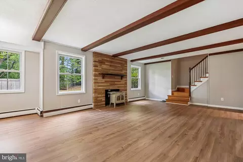 Living - 11803 Eden Rd, Silver Spring, MD 20904 photo 3 of 4