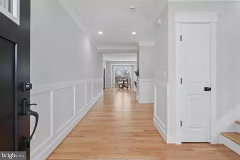Entry Way - 2806 Norbeck Rd, Silver Spring, MD 20906 photo 5 of 8