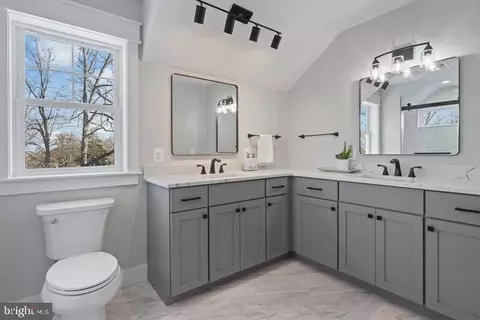 Bath - 2806 Norbeck Rd, Silver Spring, MD 20906 photo 1 of 4