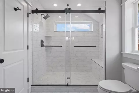 Bath - 2806 Norbeck Rd, Silver Spring, MD 20906 photo 2 of 4