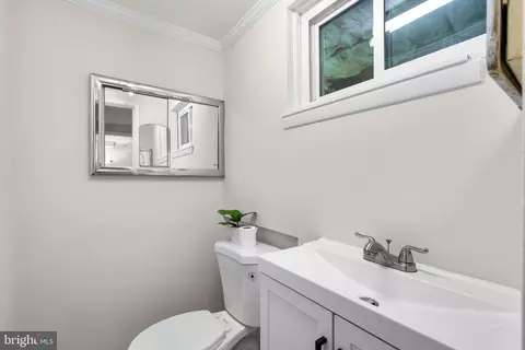 Bath - 12706 Atherton Dr, Silver Spring, MD 20906 photo 2 of 2