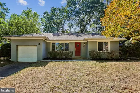 3504 Glenmoor Dr, Chevy Chase, MD 20815