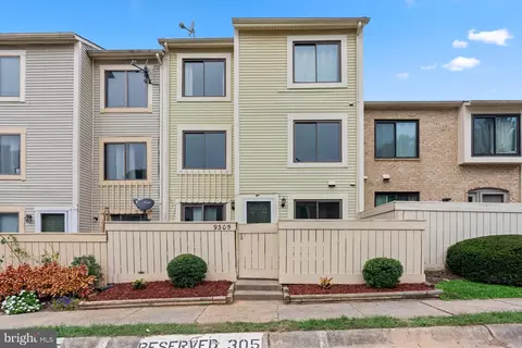 9305 Jarrett Ct, Montgomery Village, MD 20886