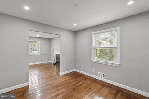 10802 Blossom Ln, Silver Spring, MD 20903 photo 17