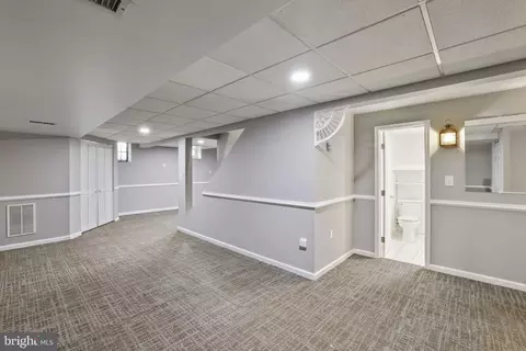10802 Blossom Ln, Silver Spring, MD 20903 photo 23