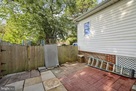10802 Blossom Ln, Silver Spring, MD 20903 photo 31