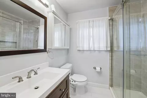 10802 Blossom Ln, Silver Spring, MD 20903 photo 8