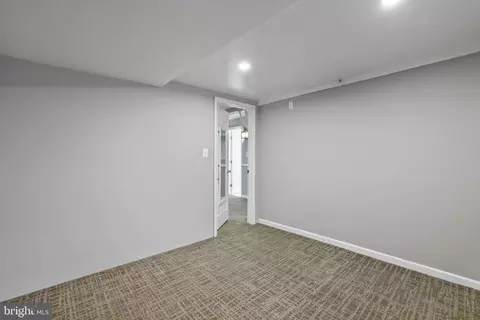 10802 Blossom Ln, Silver Spring, MD 20903 photo 28
