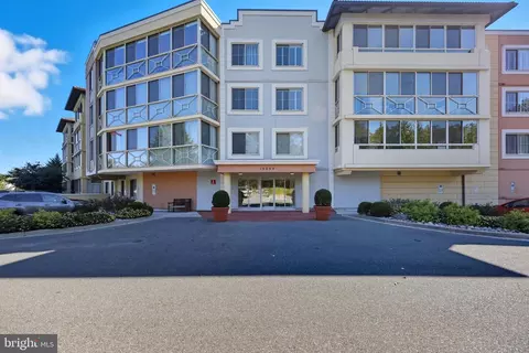 15000 Pennfield Cir #311, Silver Spring, MD 20906