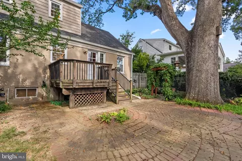 10603 S Dunmoor Dr, Silver Spring, MD 20901 photo 31