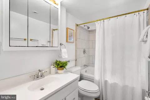 10603 S Dunmoor Dr, Silver Spring, MD 20901 photo 19
