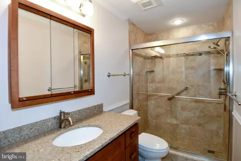3302 Densmore Ct #204-B, Silver Spring, MD 20906 photo 23