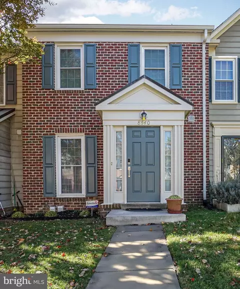 8640 Fountain Valley Dr, Montgomery Village, MD 20886