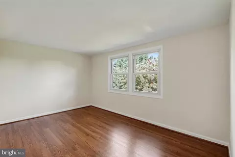 Bedroom - 13805 Rippling Brook Dr, Silver Spring, MD 20906 photo 5 of 7