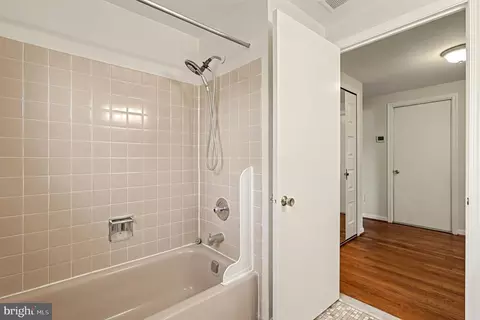 Bath - 13805 Rippling Brook Dr, Silver Spring, MD 20906 photo 5 of 5