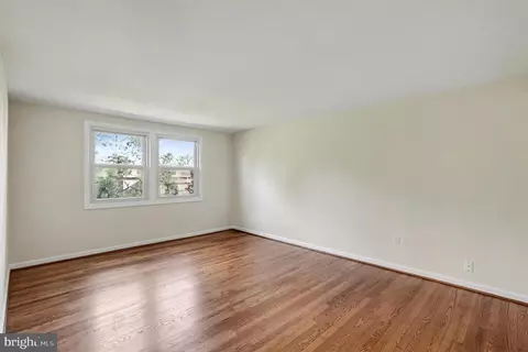 Living - 13805 Rippling Brook Dr, Silver Spring, MD 20906 photo 4 of 4