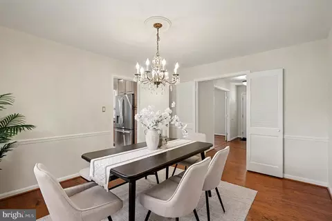 Dining - 13805 Rippling Brook Dr, Silver Spring, MD 20906 photo 2 of 3