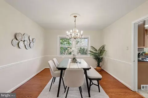 Dining - 13805 Rippling Brook Dr, Silver Spring, MD 20906 photo 3 of 3