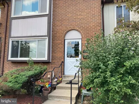 2310 Sun Valley Cir #1-D, Silver Spring, MD 20906