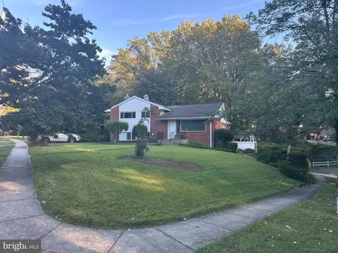 2706 Loma St, Silver Spring, MD 20902