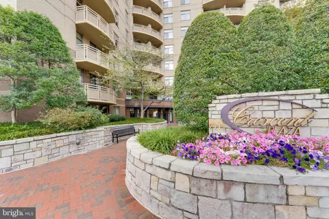 7111 Woodmont Ave #608, Chevy Chase, MD 20815