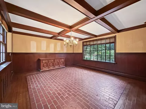 Dining - 17415 Astoria Ln, Silver Spring, MD 20905 photo 2 of 2
