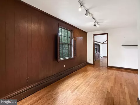Other - 17415 Astoria Ln, Silver Spring, MD 20905 photo 4 of 10