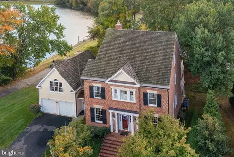 602 Firehouse Ln, Gaithersburg, MD 20878