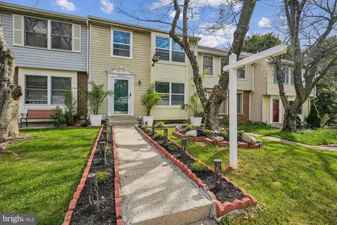 19049 Partridge Wood Dr, Germantown, MD 20874
